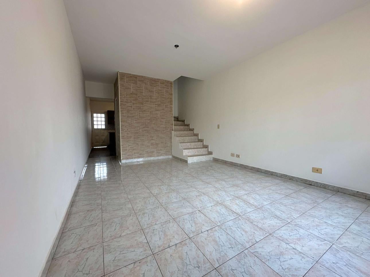 Foto de Duplex de 3 ambientes con jardin y cochera, imagen 5