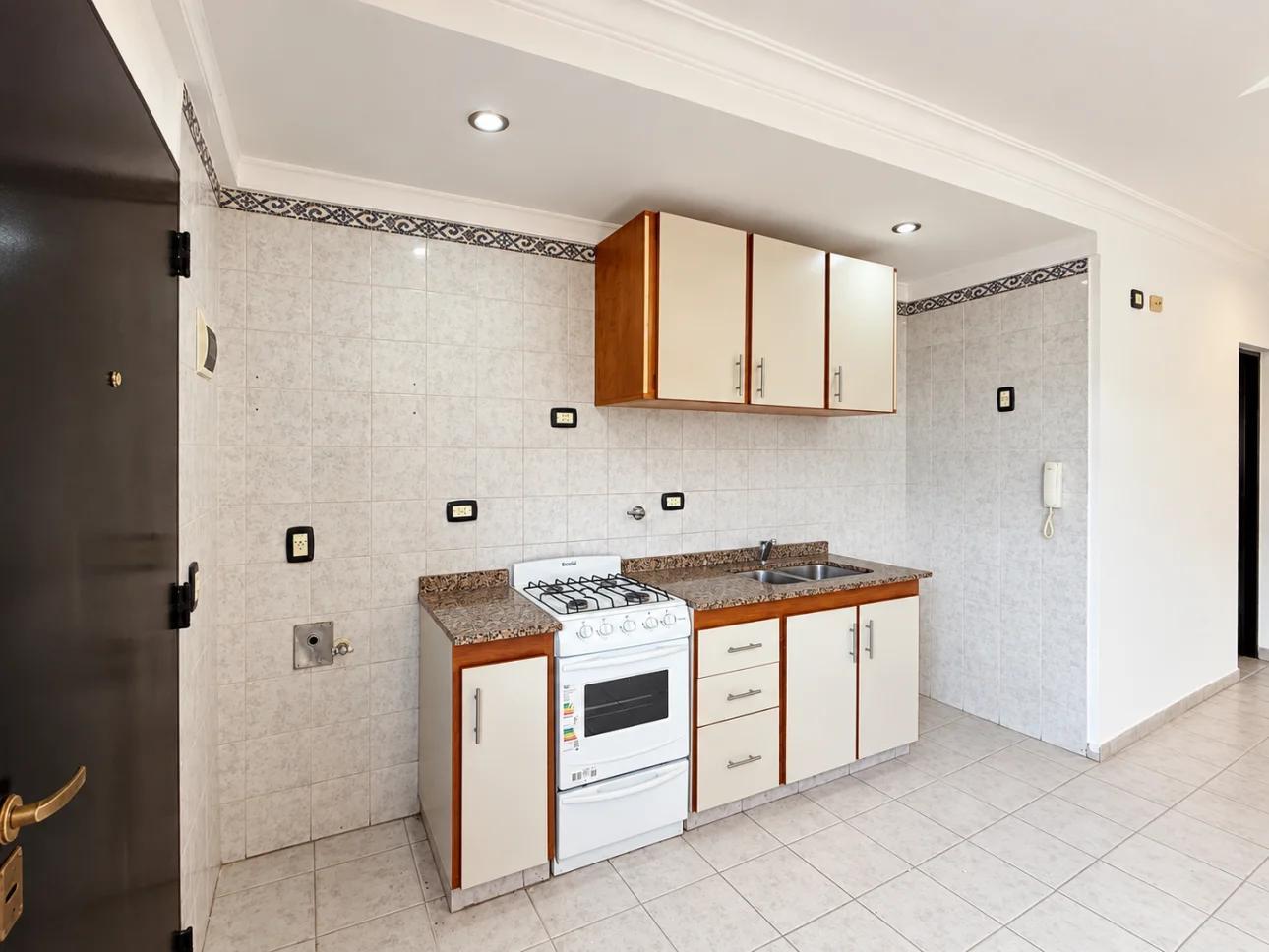Foto de Departamento de 2 ambientes con cochera, imagen 3