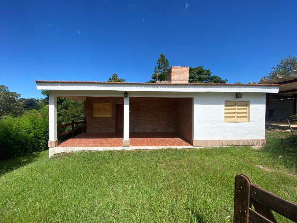 Casa en Estancia Vieja, Calle 83 a 150 metros de Rio Los Chorrillos
