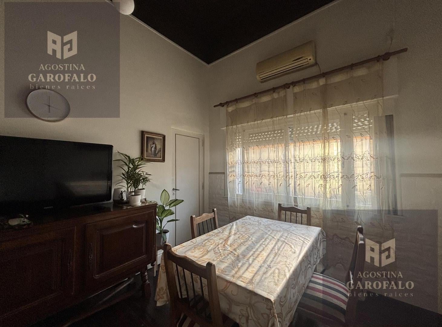Venta PH 3 ambientes con patio interno en Parque Chacabuco
