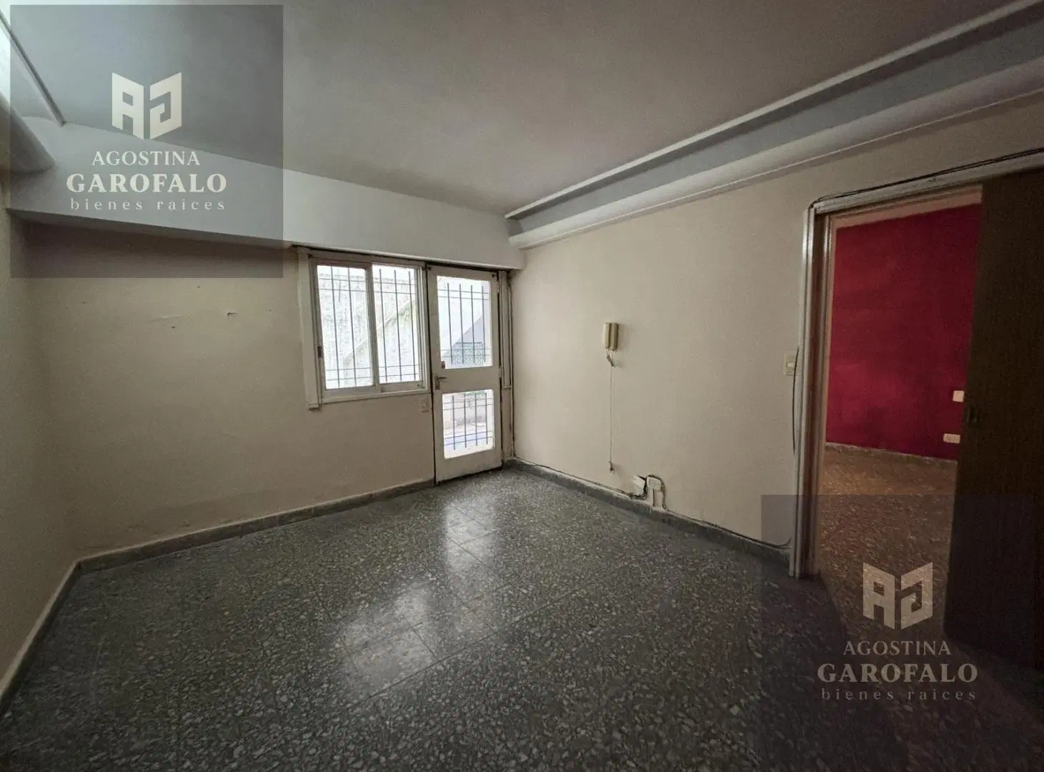 Venta PH 4 ambientes con cochera, patio y terraza con parrilla en Parque Chacabuco 5