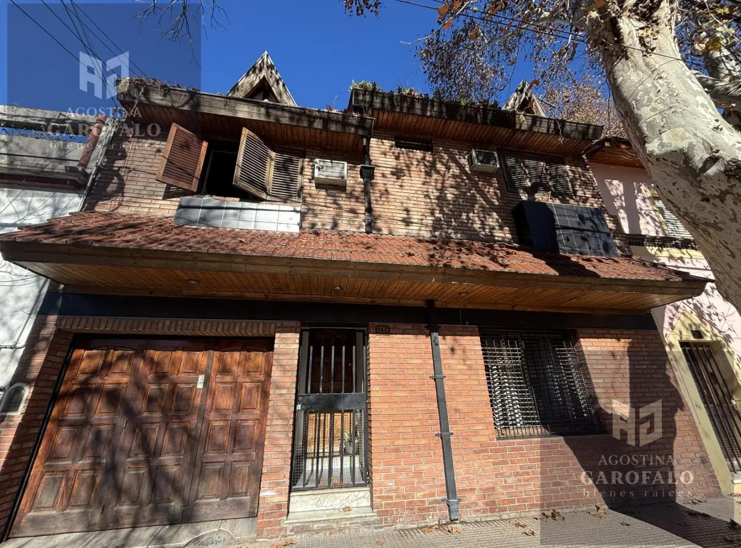 Casa de 5 ambientes terreno propio con terraza y cochera 2