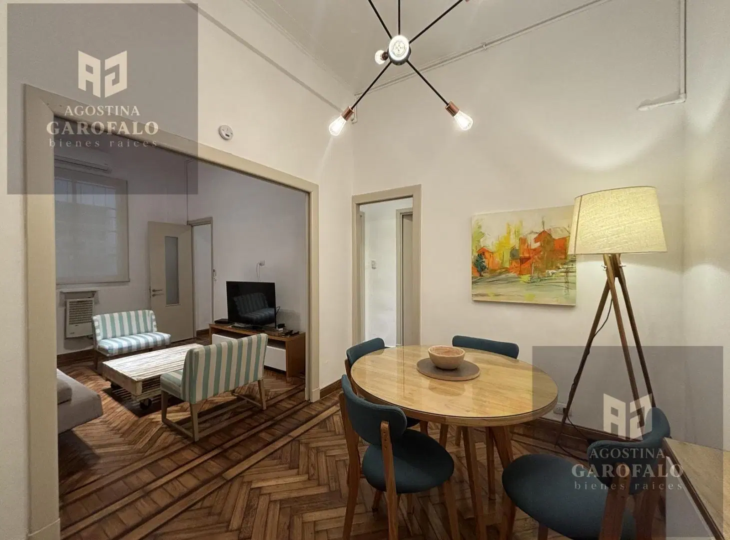 Venta Departamento 2 ambientes con patio en San Telmo 3
