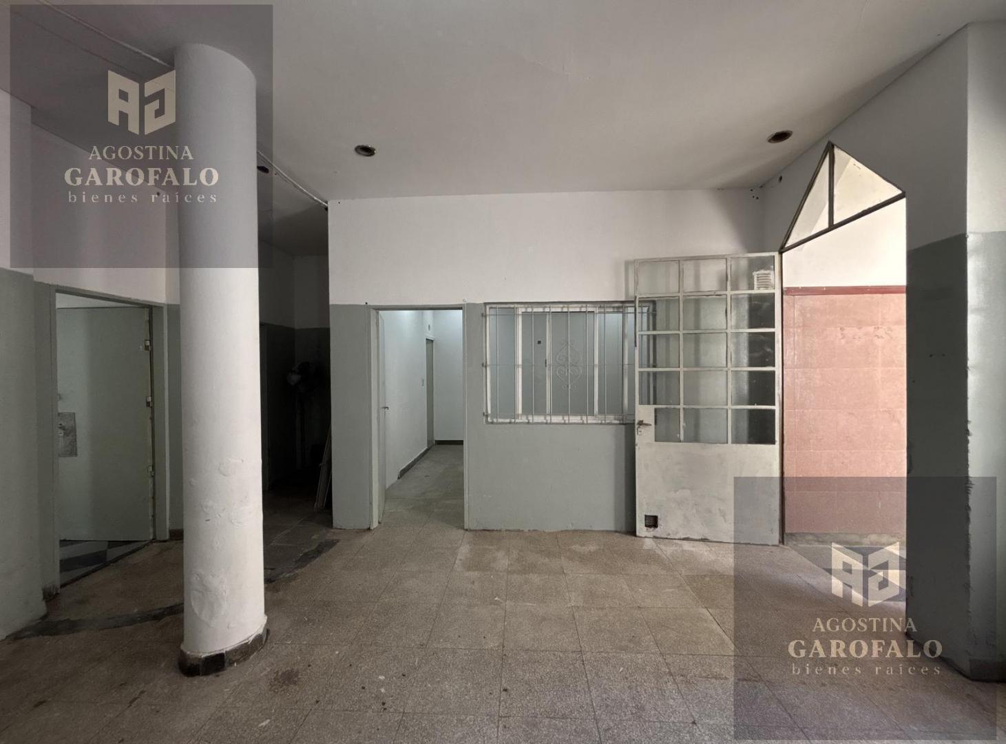 Foto de Venta Casa en el Barrio Santa Rita - Residencia multivivienda, imagen 1
