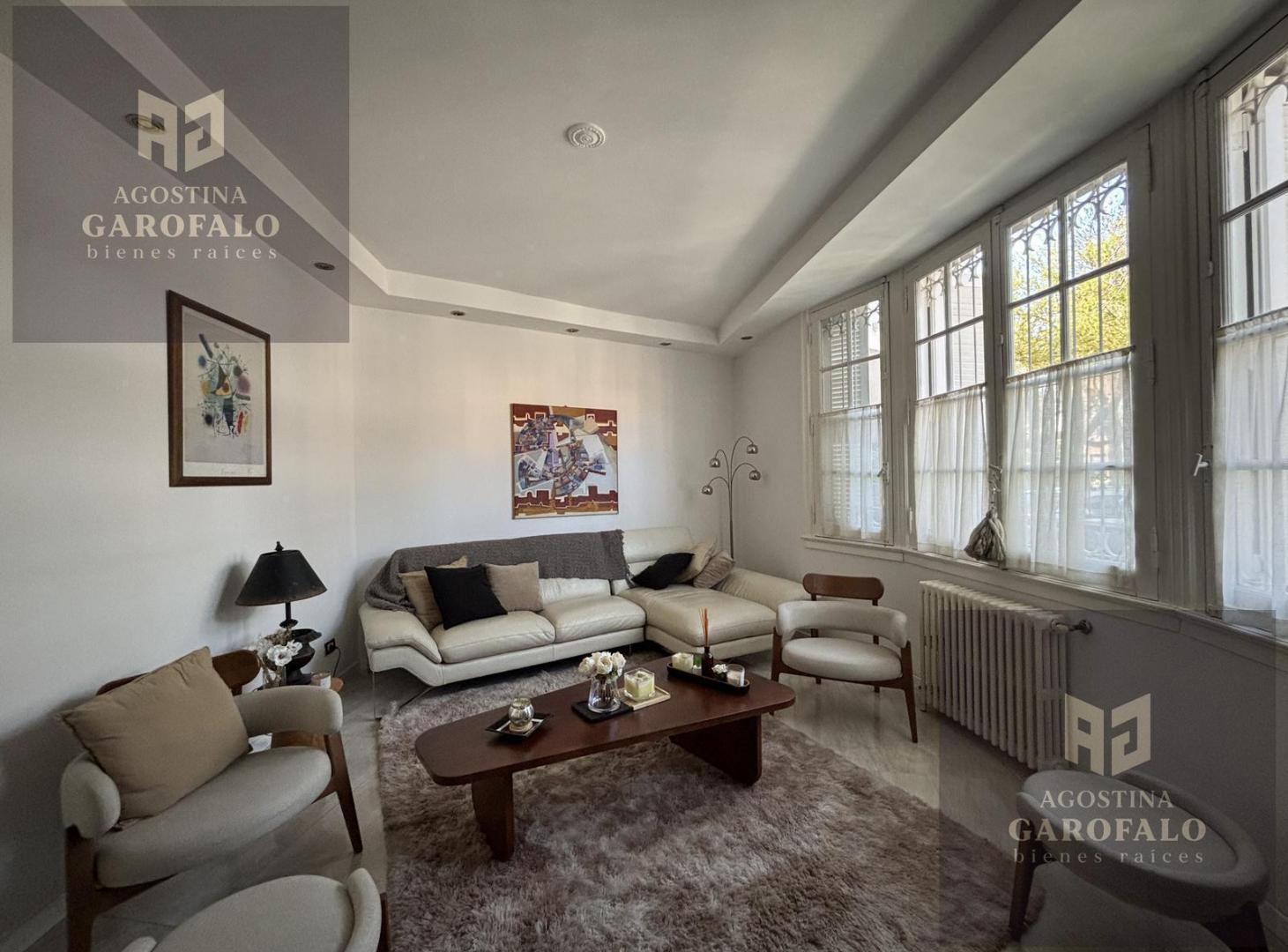 Foto de Venta Casa 5 ambientes con jardin y cochera en Parque Chacabuco Barrio, imagen 4