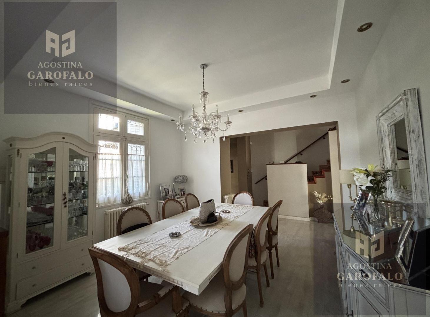 Foto de Venta Casa 5 ambientes con jardin y cochera en Parque Chacabuco Barrio, imagen 5