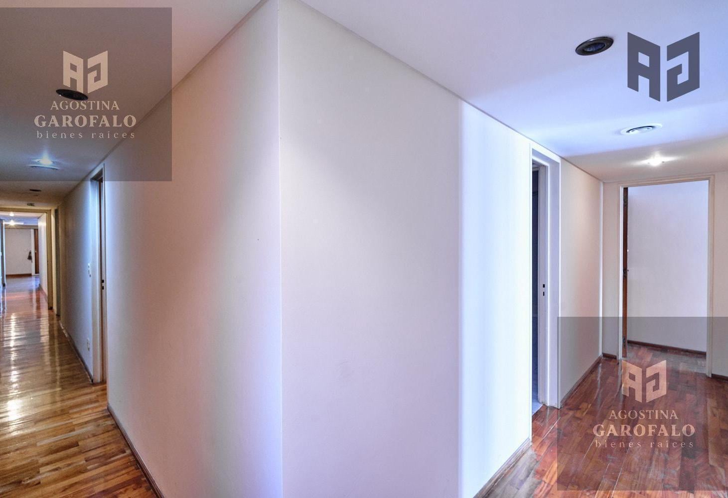 Foto de Venta espectacular piso, 5 ambientes, 2 cocheras, baulera, doble balcón, imagen 4