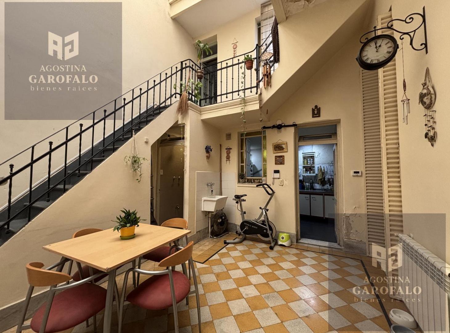 Foto de Bajo de precio, Venta Casa Lote propio 6 ambientes con amplia terraza y, imagen 1