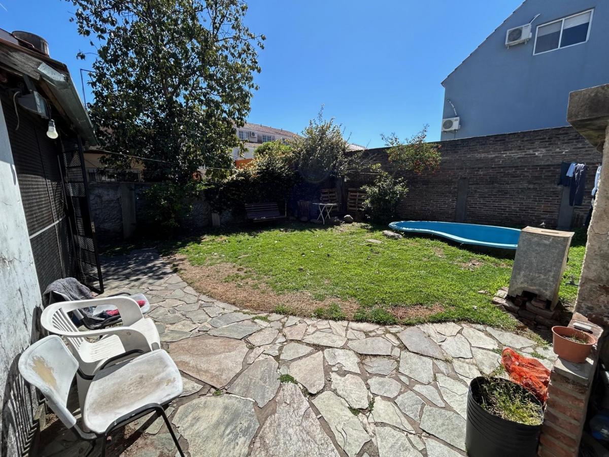 Foto de RETASADA - CASA A REFACCIONAR SOBRE LOTE DE 10X23, imagen 4