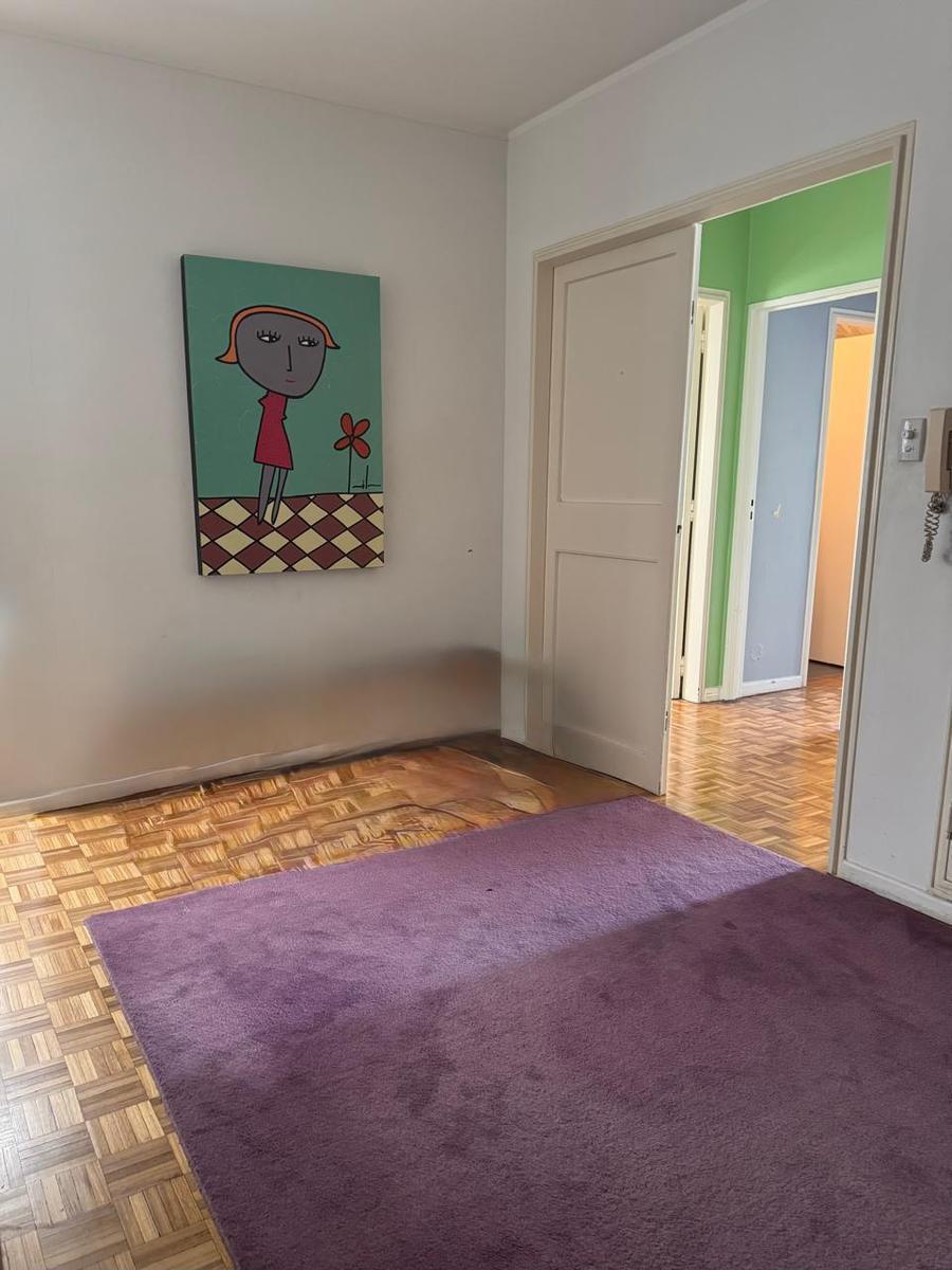 Excelente Departamento Sobre Plaza Libertad 5 Ambiente de 3 Dorm. (1 en Suite con Cochera 2