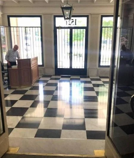 Excelente piso en venta de 3 dormitorios, y dos cocheras espacios 1
