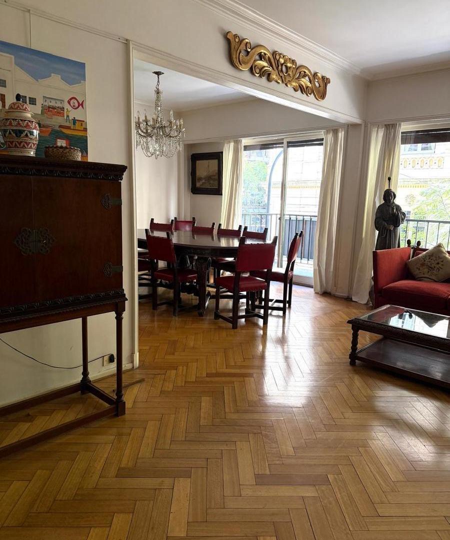 Foto de Departamento en Recoleta de 4 ambientes y cochera, imagen 4
