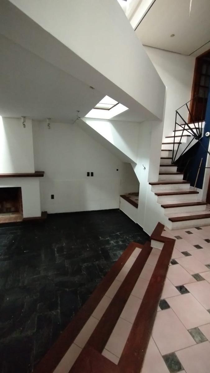 Casa en Centro, Amplia, Apta Profesionales, Instituciones. 2