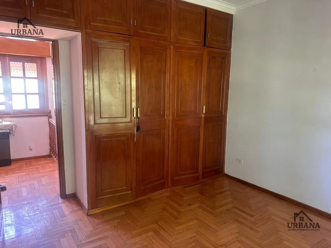 Casa 3 dormitorios B° Sanchez Elia 4