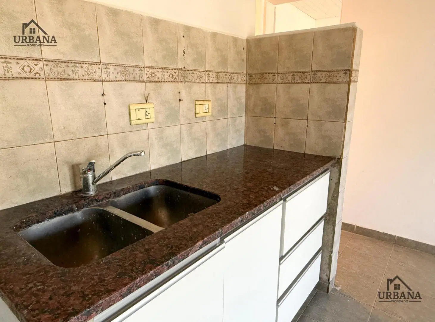 Casa en venta- 2 dormitorios 3