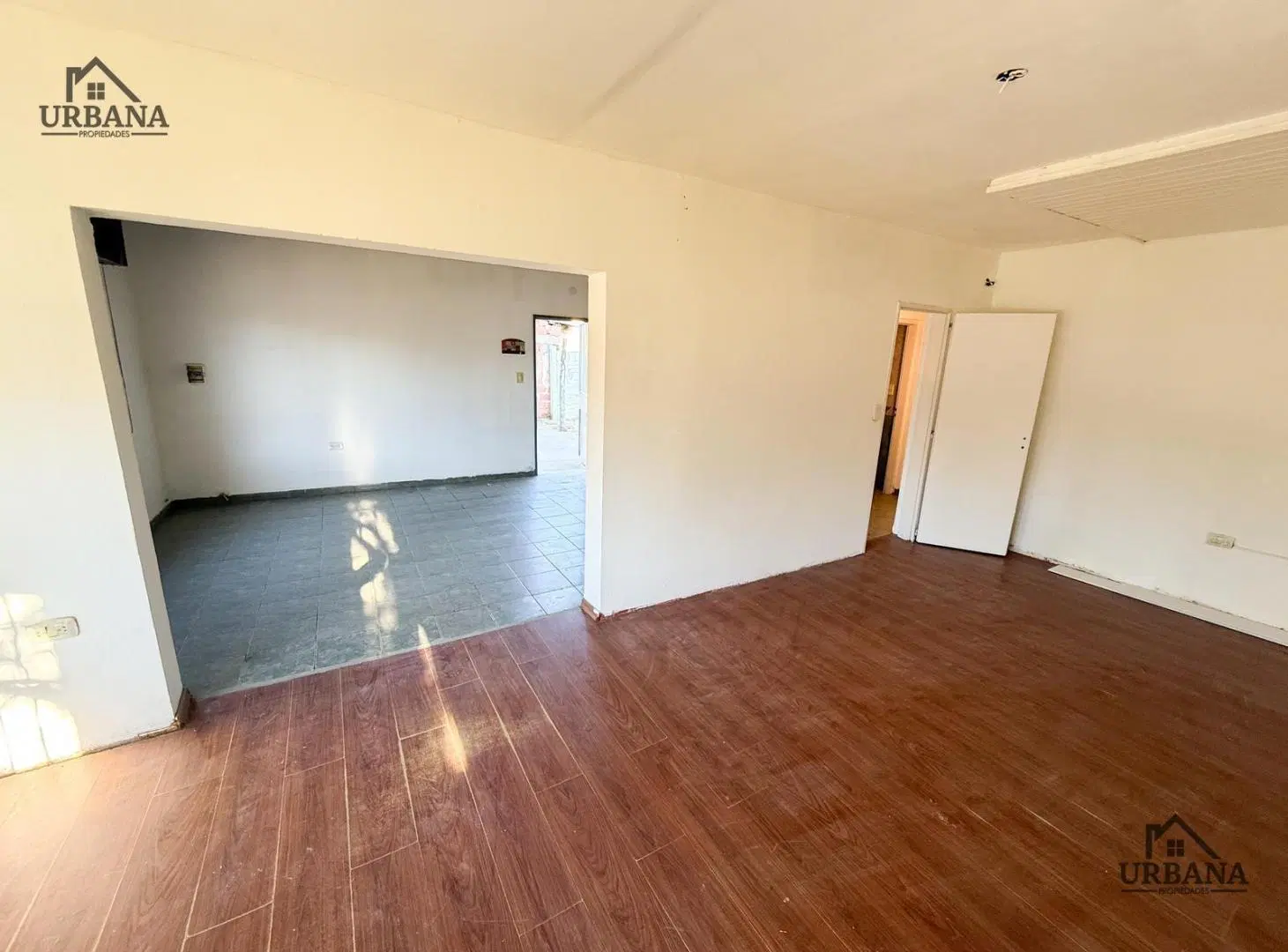 Casa en venta- 2 dormitorios 4