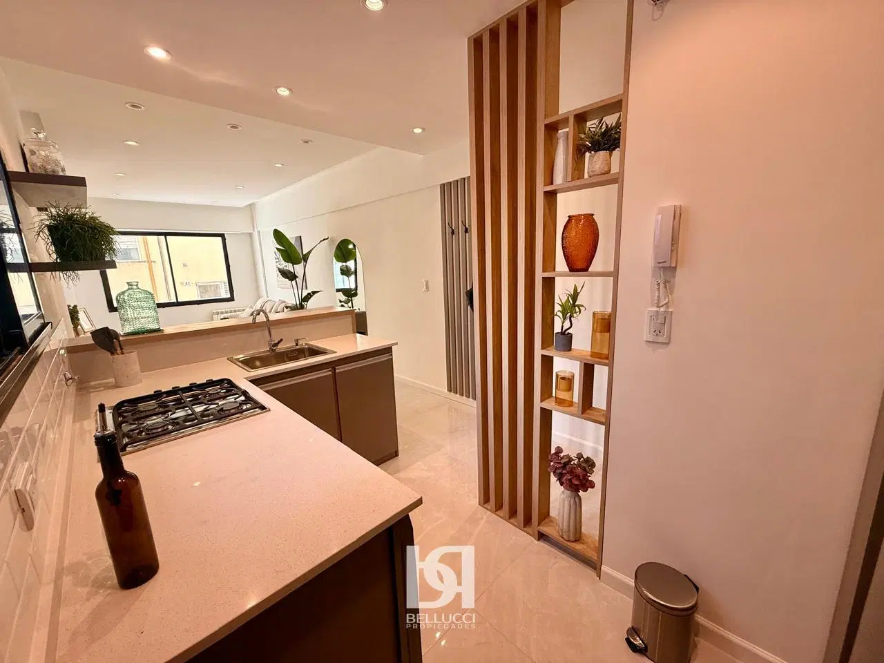 Departamento de 3 ambientes c/dependencia en VENTA 3