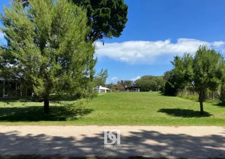 Terreno en Barrancas de San Benito Country Club 5