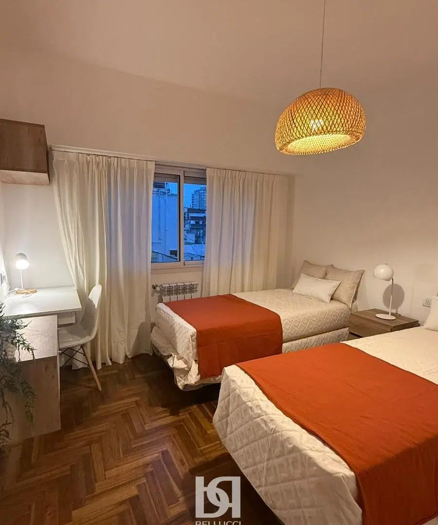 Departamento de 3 ambientes con COCHERA en VENTA 4