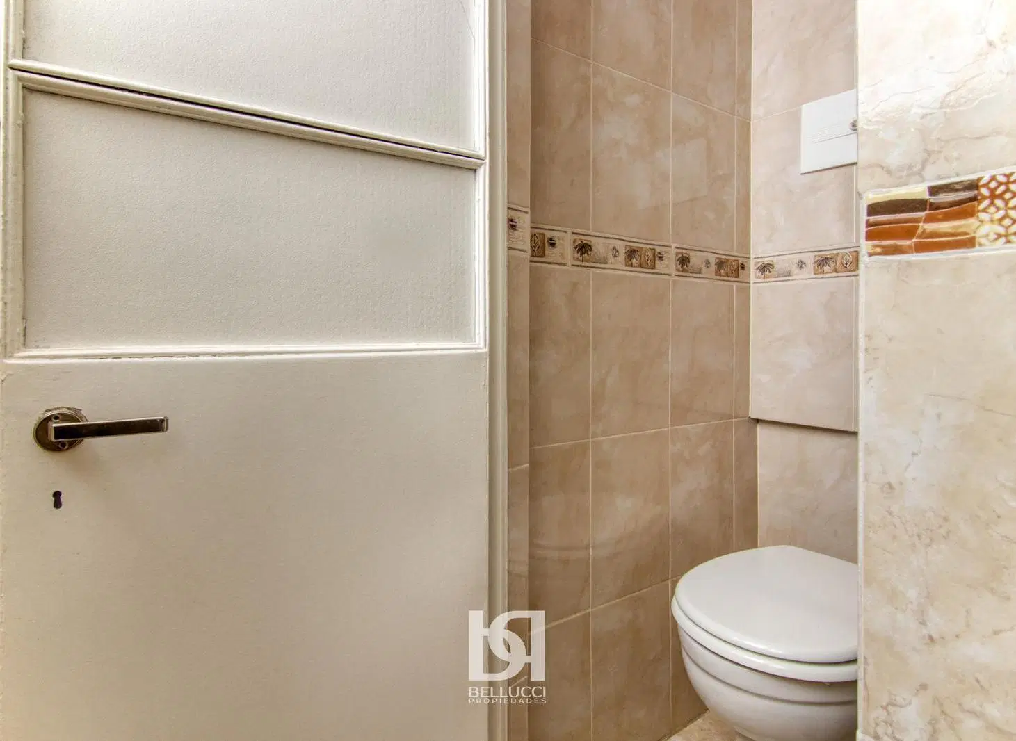 DEPARTAMENTO DE 3 AMBIENTES CON DEPENDENCIA EN VENTA 5