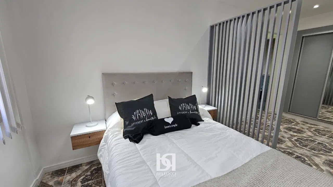 DEPARTAMENTO DE 1 AMBIENTE DIVIDIDO AL CONTRAFRENTE EN VENTA 5