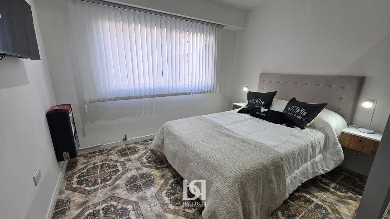 DEPARTAMENTO DE 1 AMBIENTE DIVIDIDO AL CONTRAFRENTE EN VENTA 3