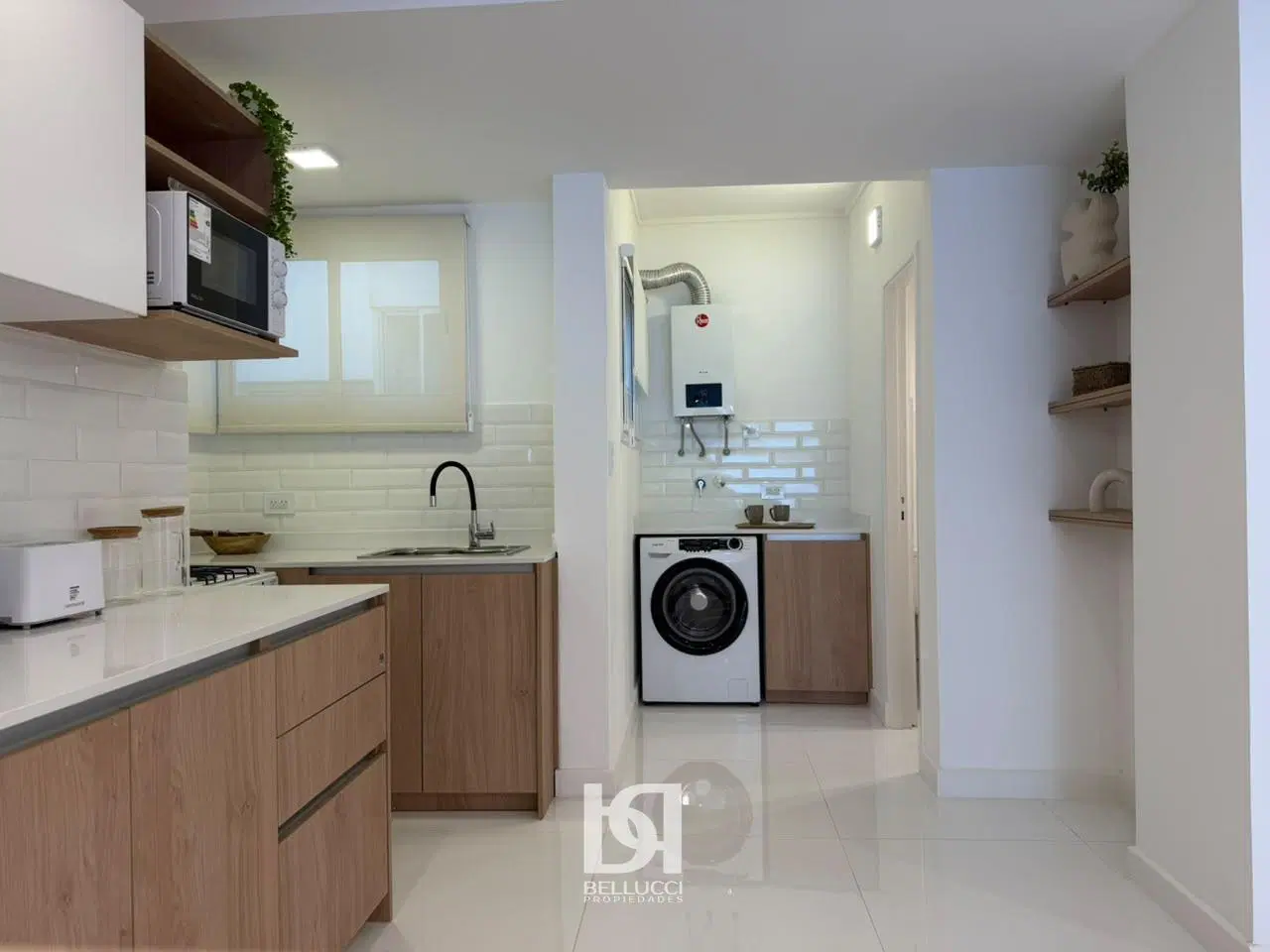 DEPARTAMENTO DE 3 AMBIENTES A LA CALLE CON BALCON EN VENTA 8