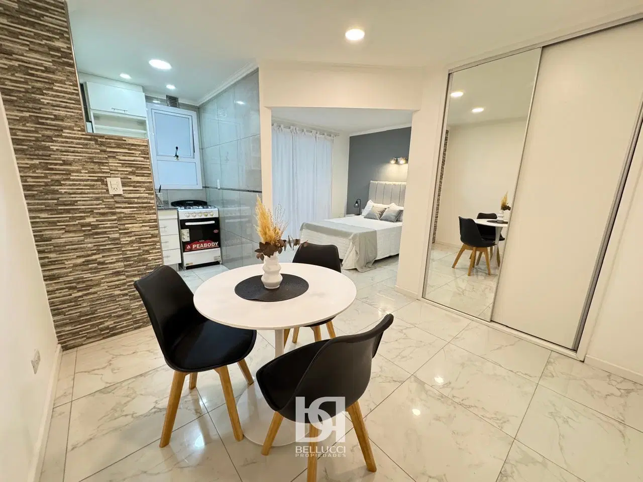 Departamento de 1 ambiente en VENTA 4