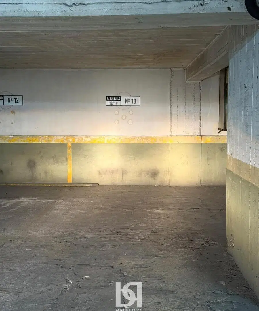 Departamento de 2 ambientes con COCHERA en VENTA 1