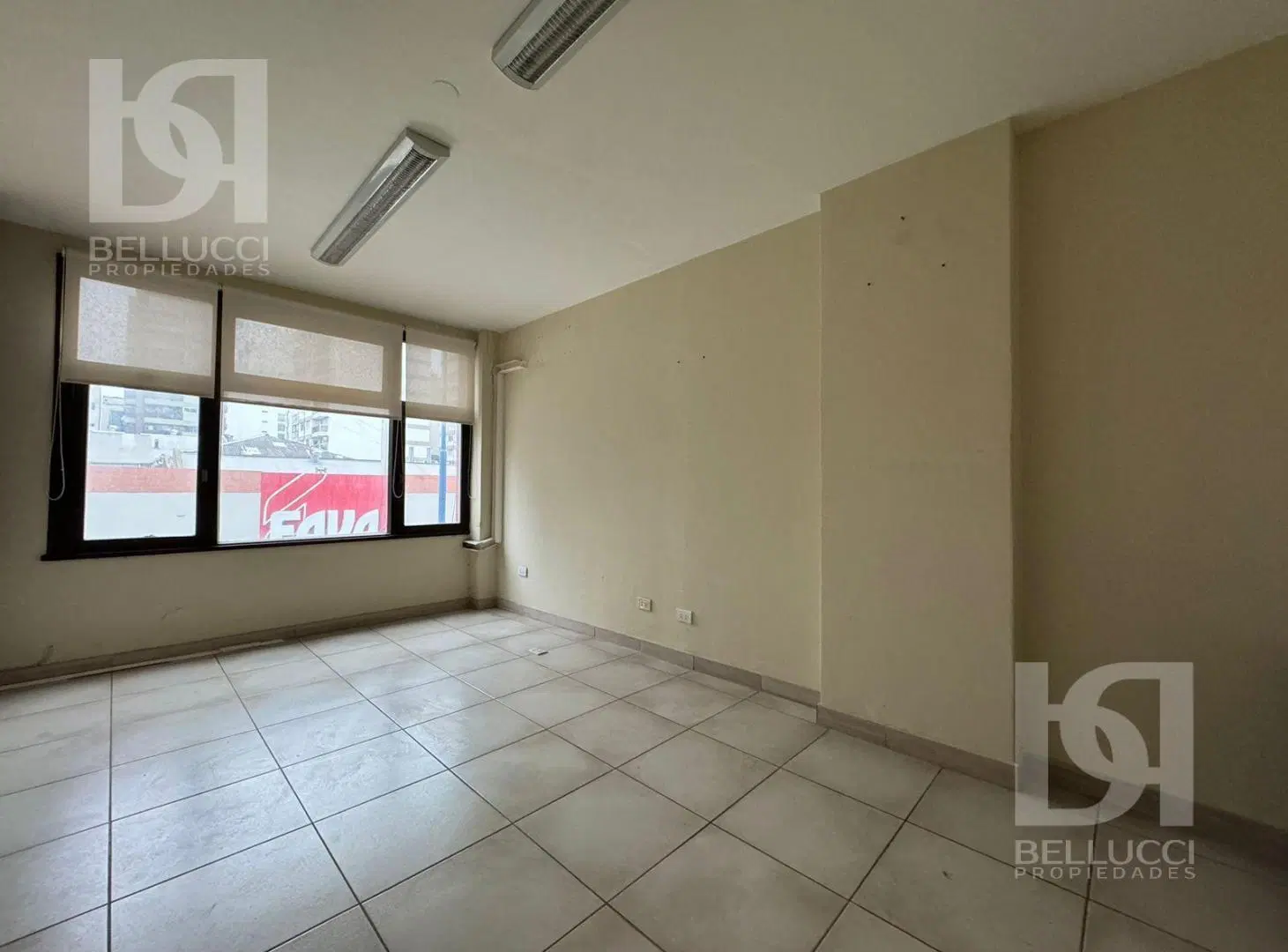 OFICINA EN VENTA ZONA CENTRO 1
