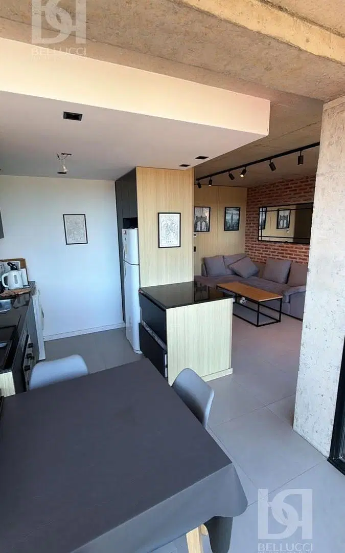 SEMIPISO DE 3 AMBIENTES CON COCHERA FIJA Y TERRAZA PROPIA 3