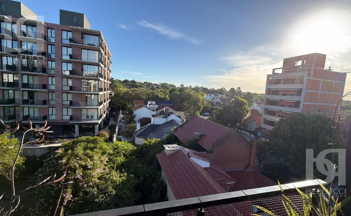 SEMIPISO DE 3 AMBIENTES CON COCHERA FIJA Y TERRAZA PROPIA 4