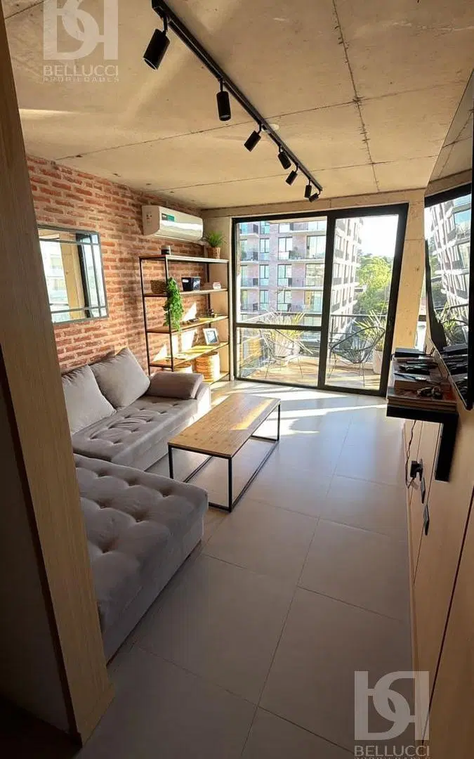 SEMIPISO DE 3 AMBIENTES CON COCHERA FIJA Y TERRAZA PROPIA 2