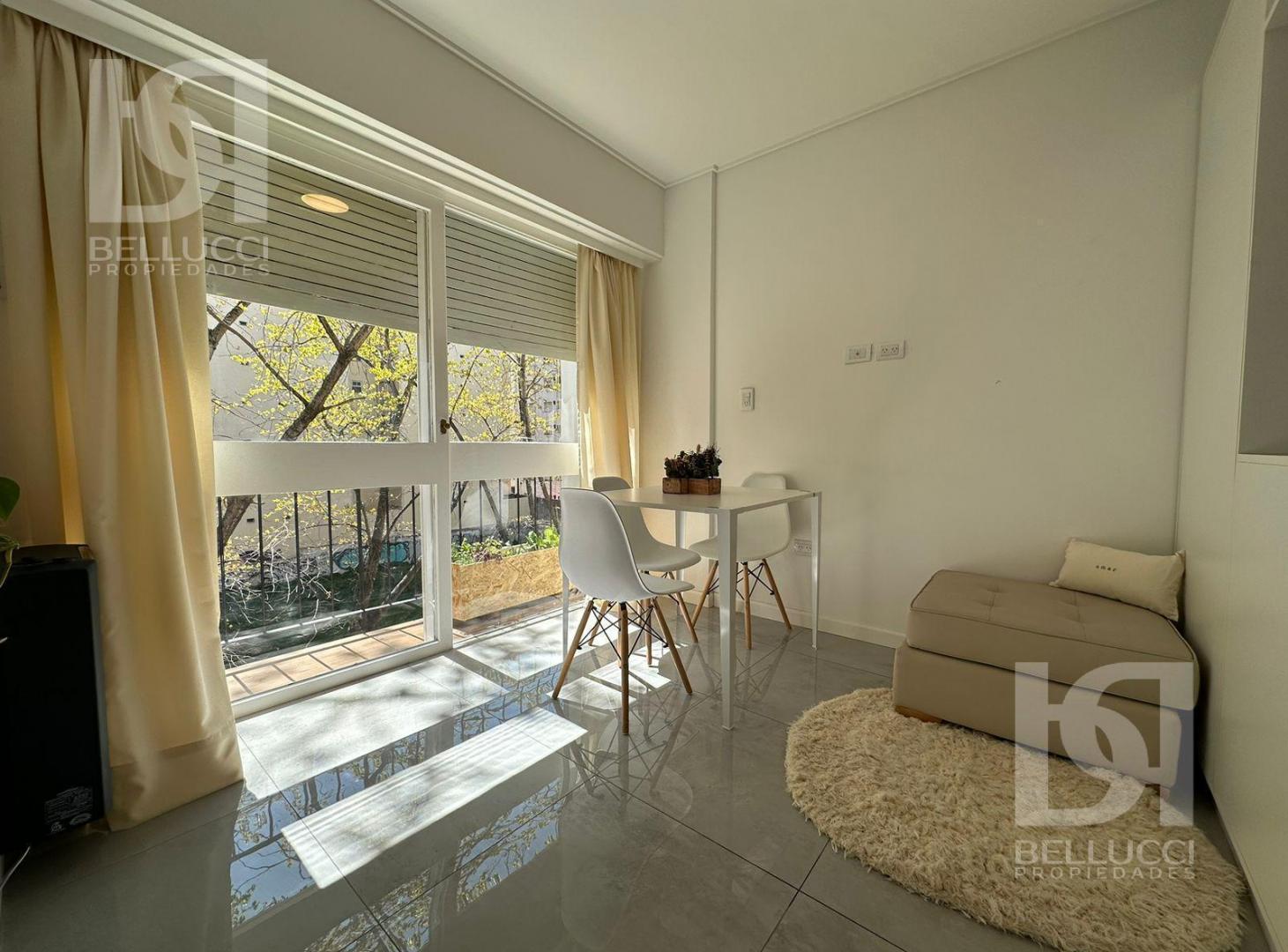 Foto de VENTA // 1 AMB C BALCÓN // PLAZA COLON, imagen 2