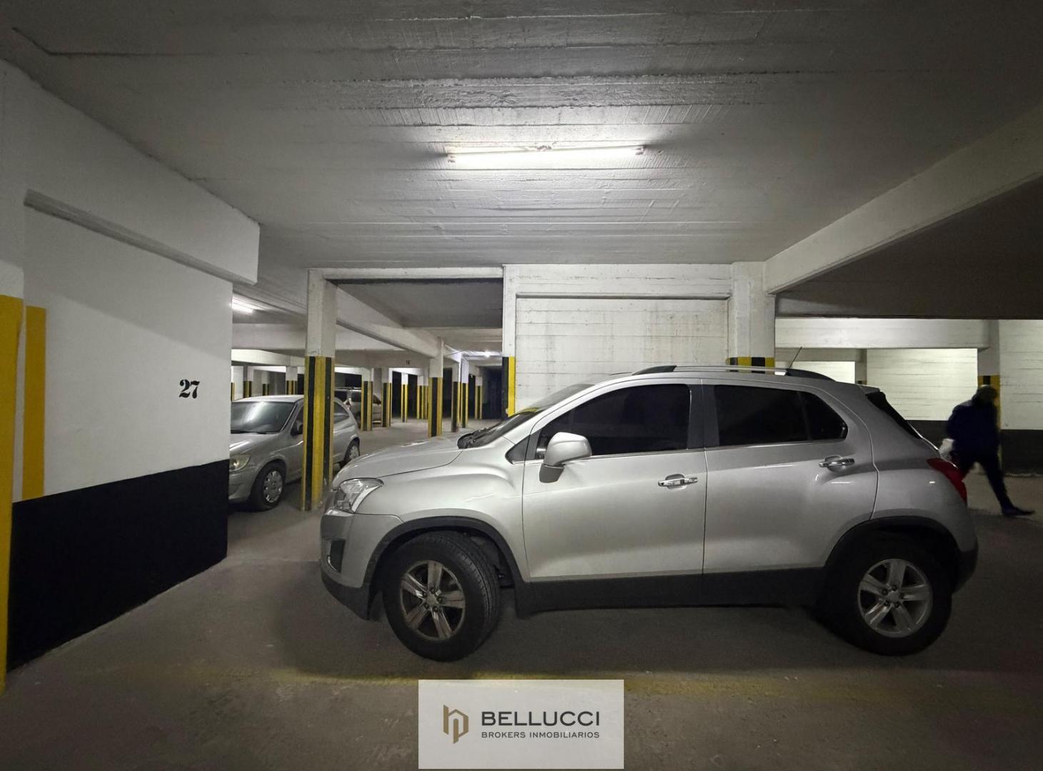 Foto de COCHERA APTA CAMIONETA EN VENTA, imagen 4