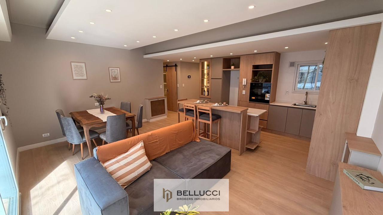 Foto de Departamento de 4 ambientes reciclado en VENTA. Mar del Plata, imagen 2