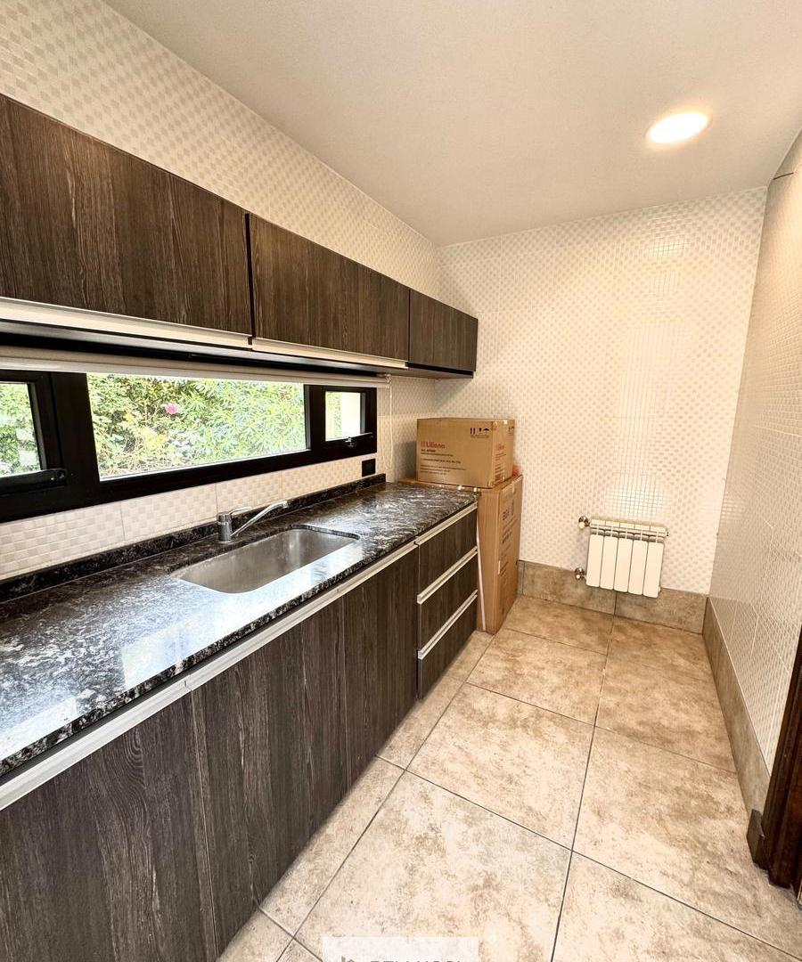 Foto de CASA 4 AMBIENTES EN VENTA RUMENCO, imagen 4