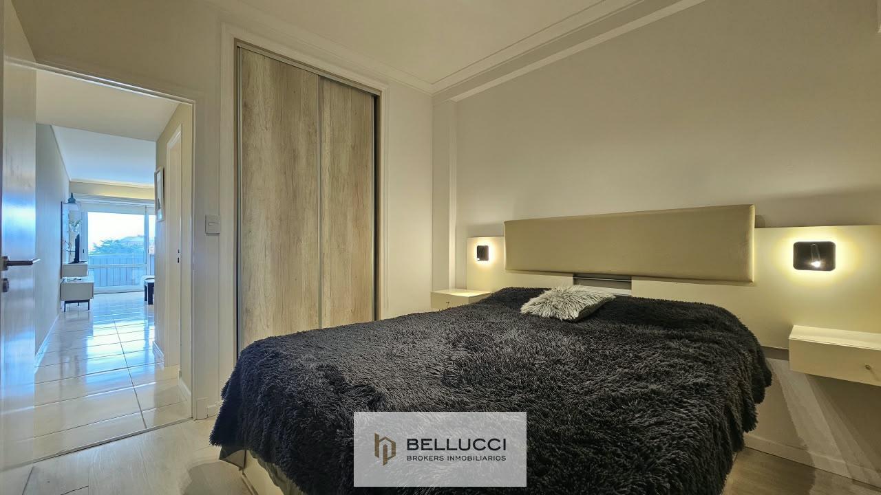 Foto de DEPARTAMENTO DE 2 AMBIENTES CON VISTA A PLAZA COLON, imagen 4