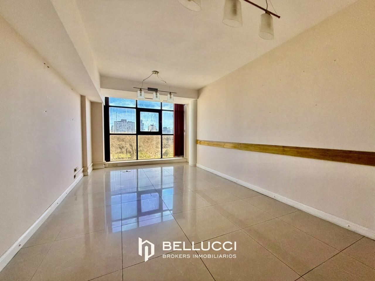 Foto de OFICINA EN VENTA ZONA CENTRO, imagen 2