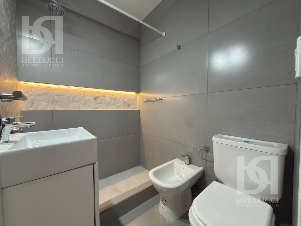 Foto de Departamento de 2 ambientes en VENTA, imagen 3