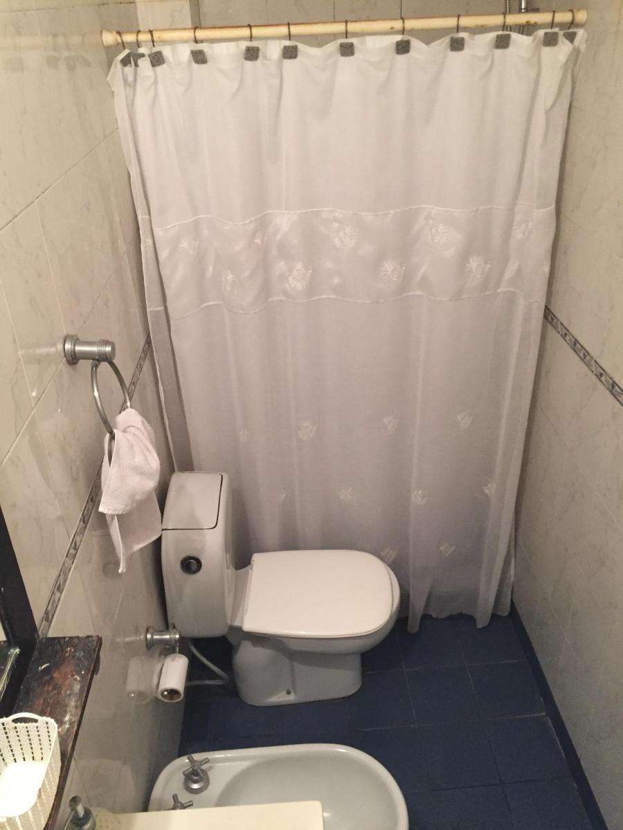 Venta | V. Pueyrredon/ Devoto | Casa de 180 m² Cubiertos | C. A. López Al 3400 4