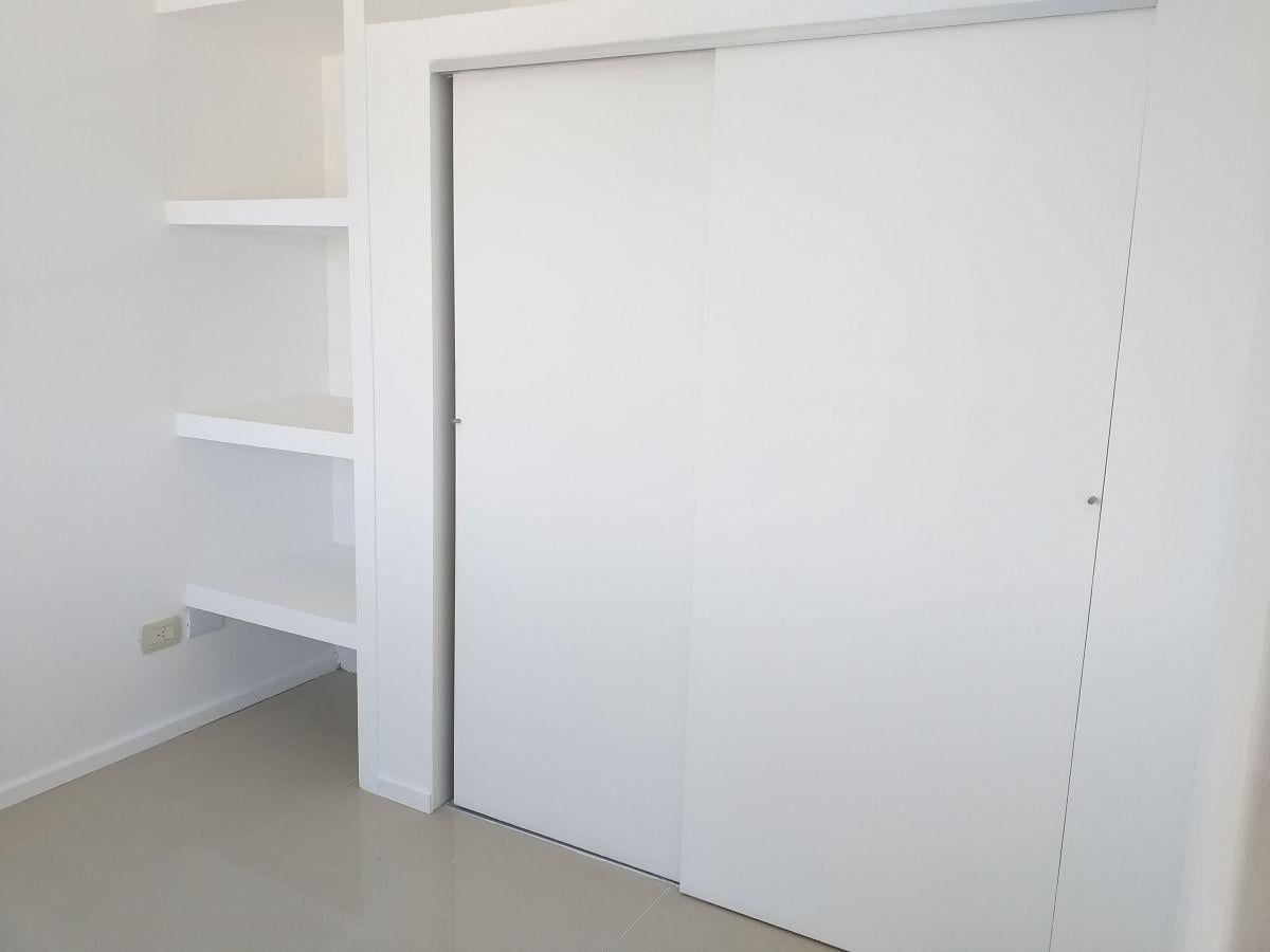 Foto de Venta | Monte Castro | Gran Monoambiente divido | Lascano al 5000, imagen 5
