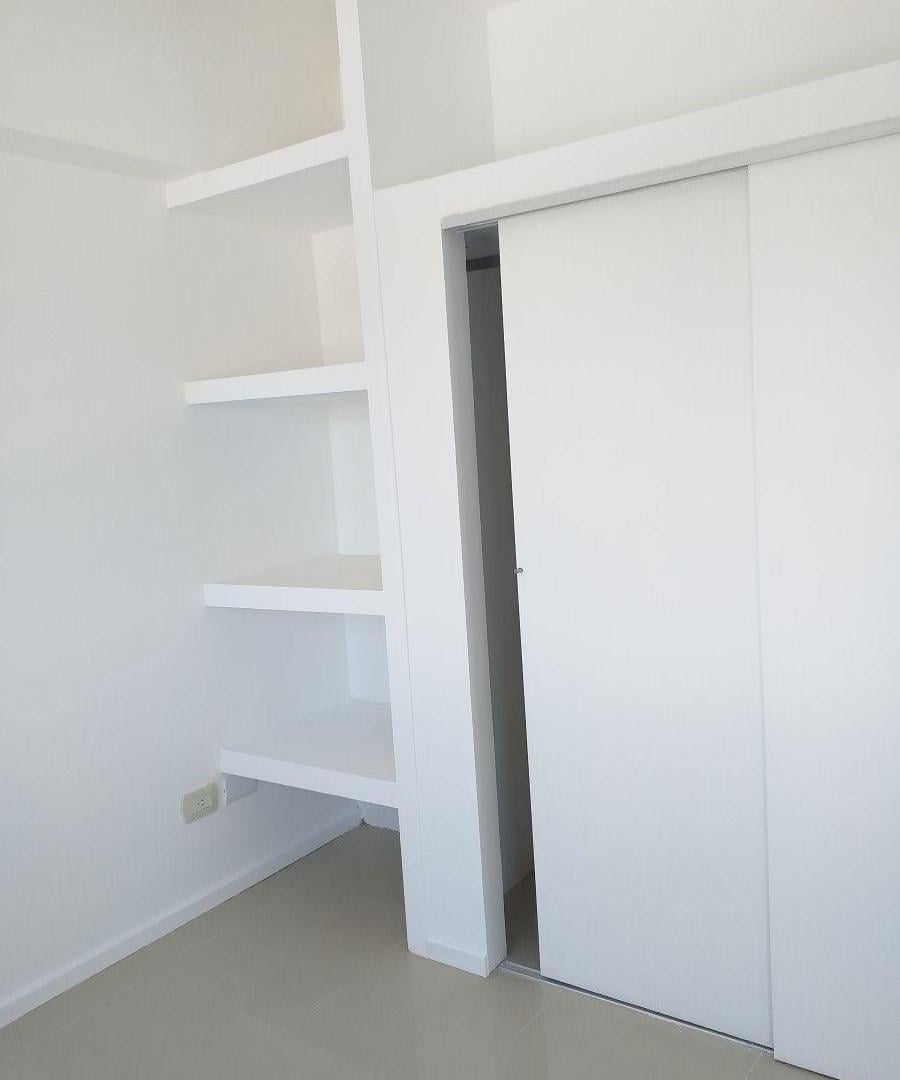 Foto de Venta | Monte Castro | Gran Monoambiente divido | Lascano al 5000, imagen 2
