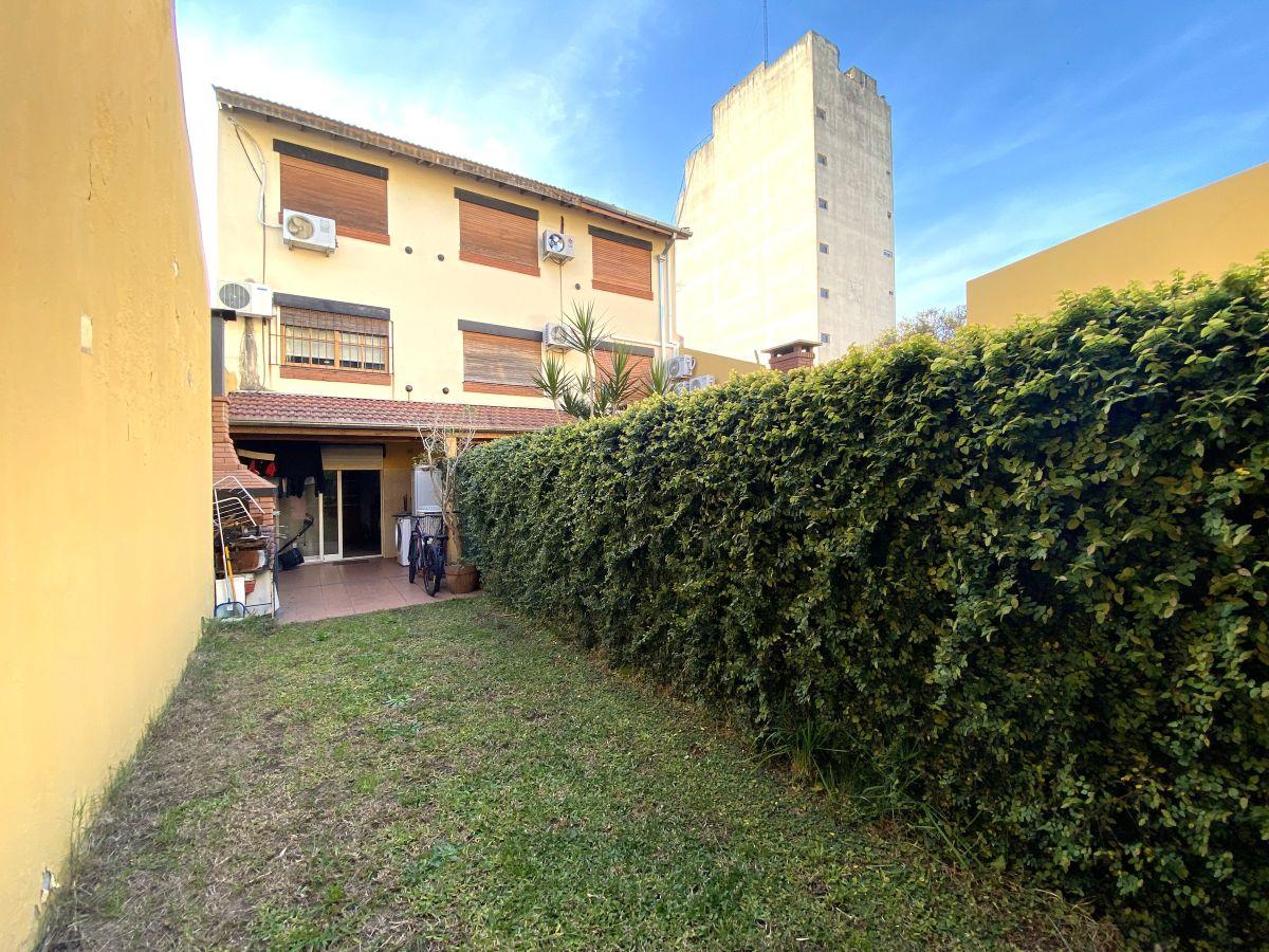 Foto de Venta | Villa Urquiza | Duplex 5 Amb - 2 Coch - Fondo | Nahuel Huapi Al, imagen 5