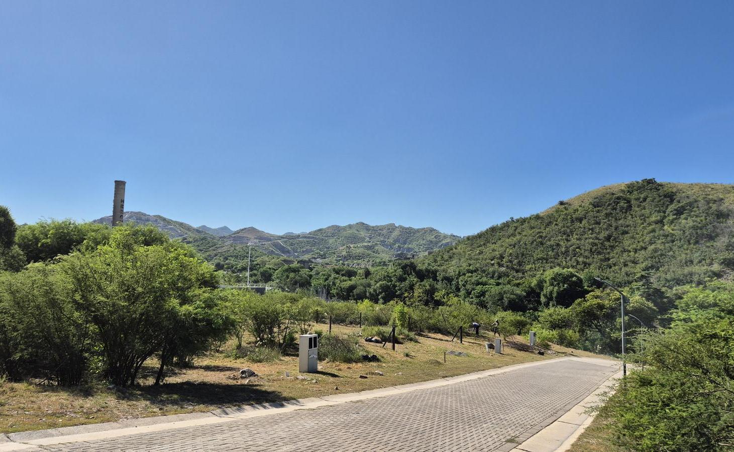 Terreno en Venta Colinas de la Deseada- increíble VISTA y posesión inmediata