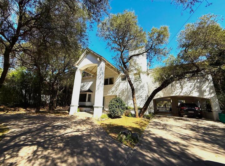 Casa Exclusiva en Las Delicias con Vista al Golf - En Alquiler 3