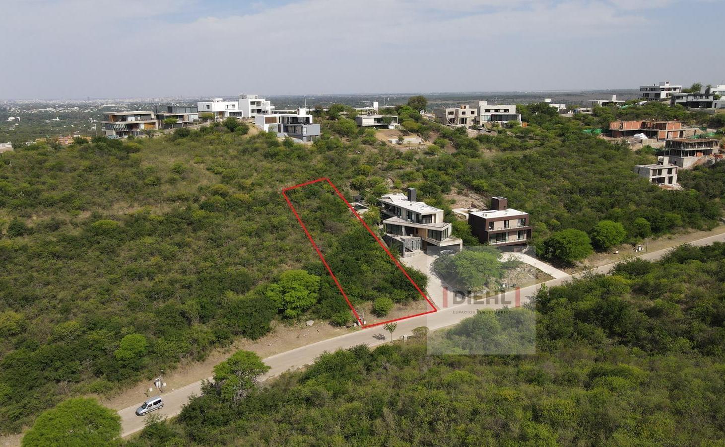 Lote de 1.249 m² en Country La Deseada – Entorno Natural y Seguridad 24 hs