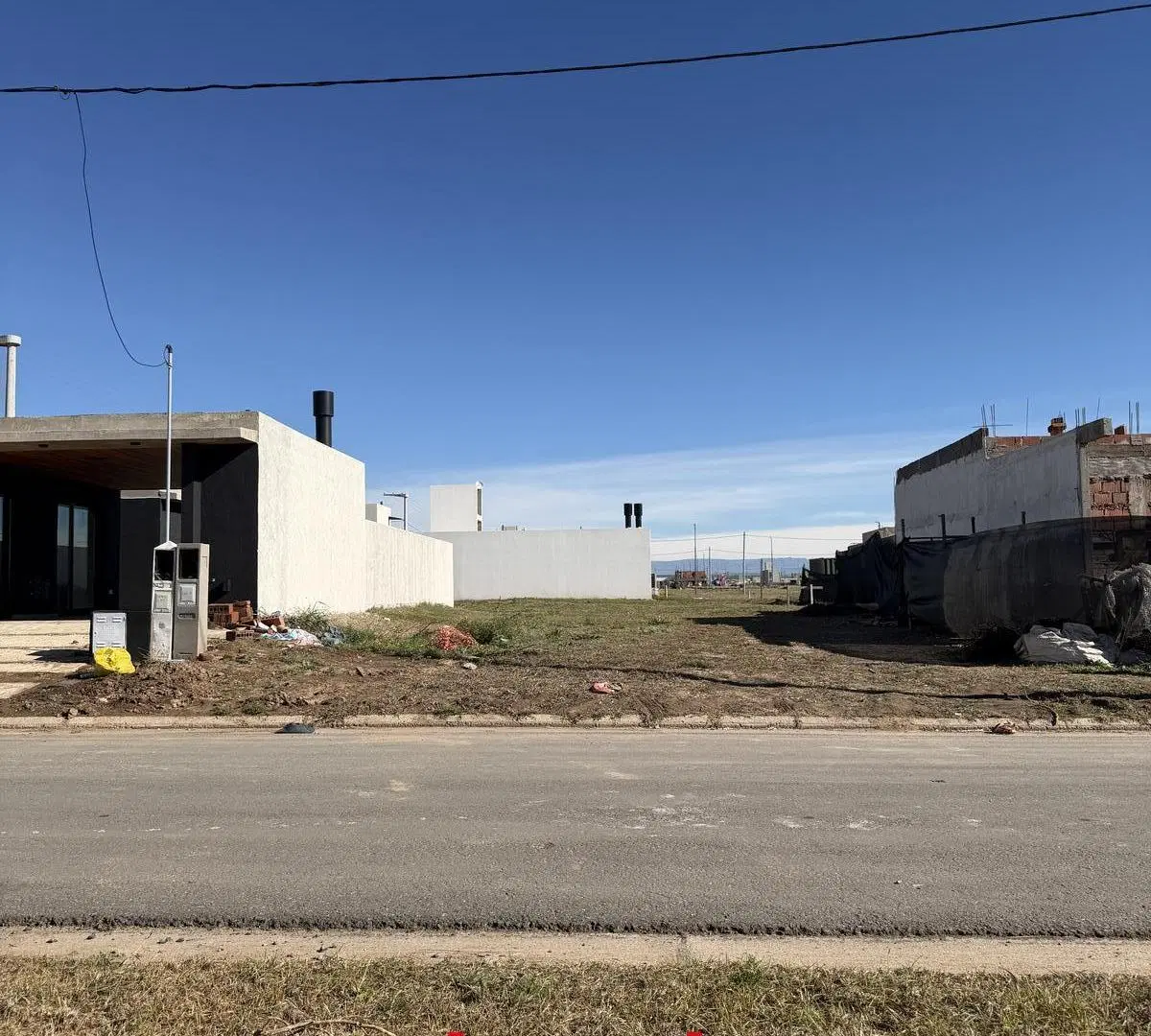 Lote Central en Cuestas de Manantiales | Excelente Ubicación 3
