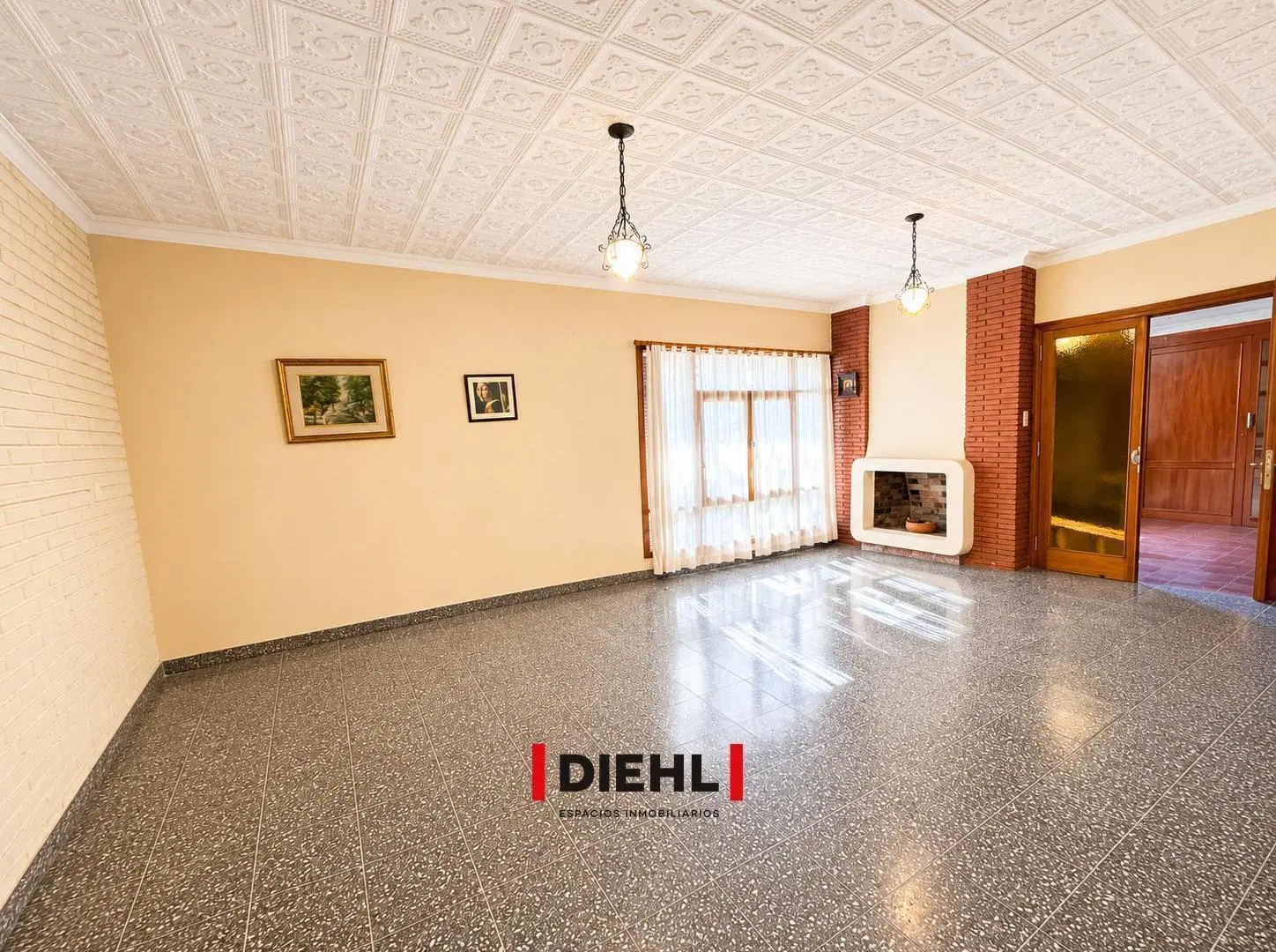 Oportunidad en Argüello | Casa de 3 dormitorios sobre lote de 568 m² 4
