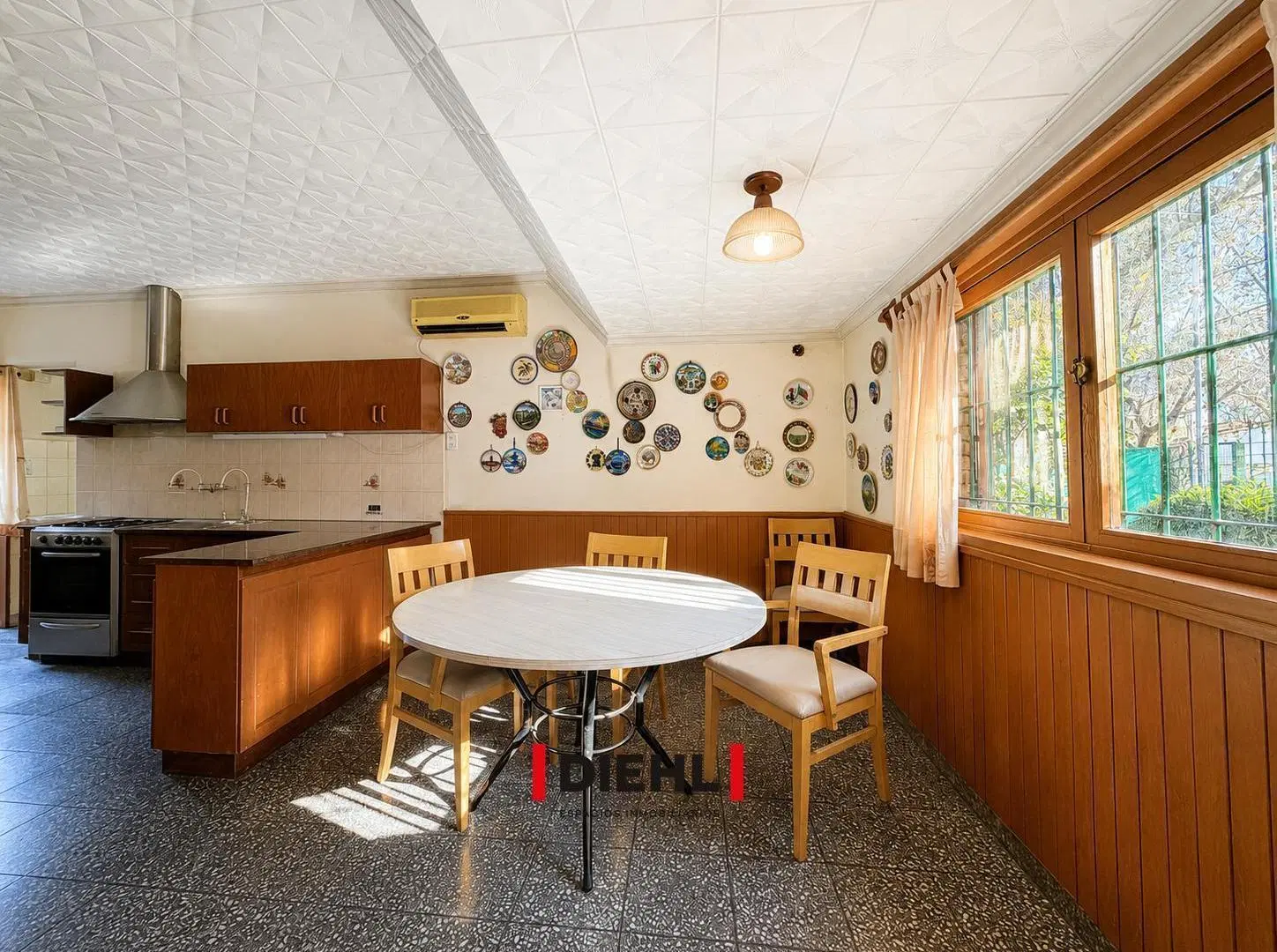 Oportunidad en Argüello | Casa de 3 dormitorios sobre lote de 568 m² 3